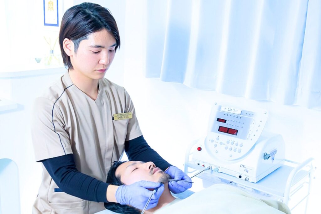 Permanent electrolysis hair removal at ReMove salon in Kashiwa, Chiba, Japan. top image